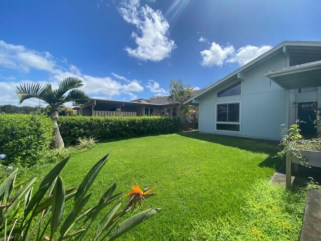 Photo - 019WHI Unit SFD