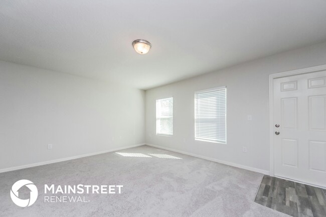 Photo - 257 Gladiola Ct