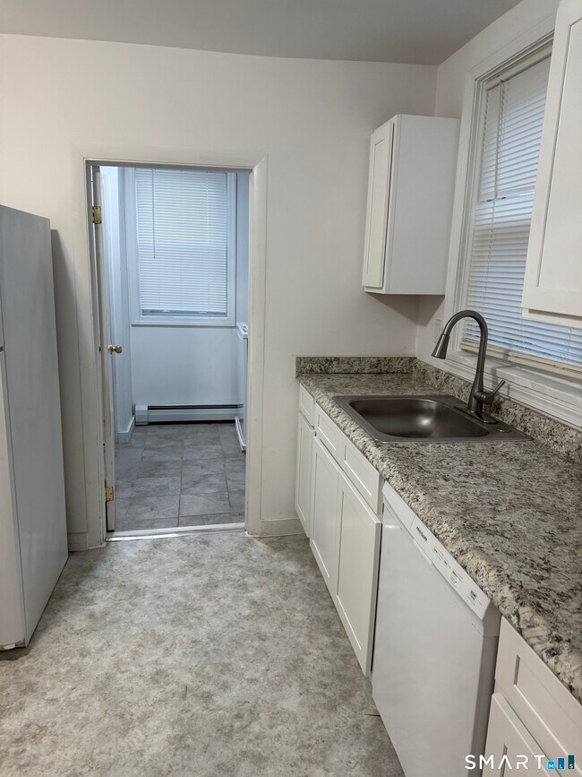 Photo - 1 Farnsworth St Unit 1