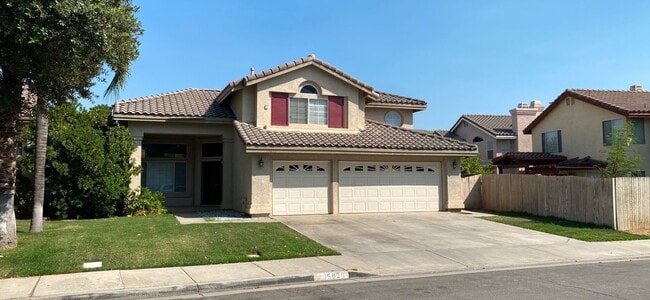 Building Photo - Stunning Moreno Valley Home!