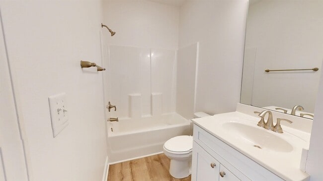 24 Wimbledon Ct