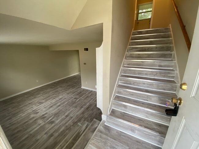 Photo - Bradford Village Unit 13