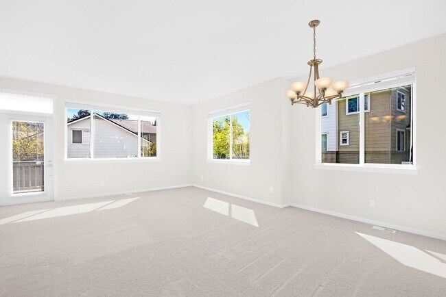 Photo - Kirkland Rose Hill - 2 Bedroom Plus Office & Bonus Room & Garage