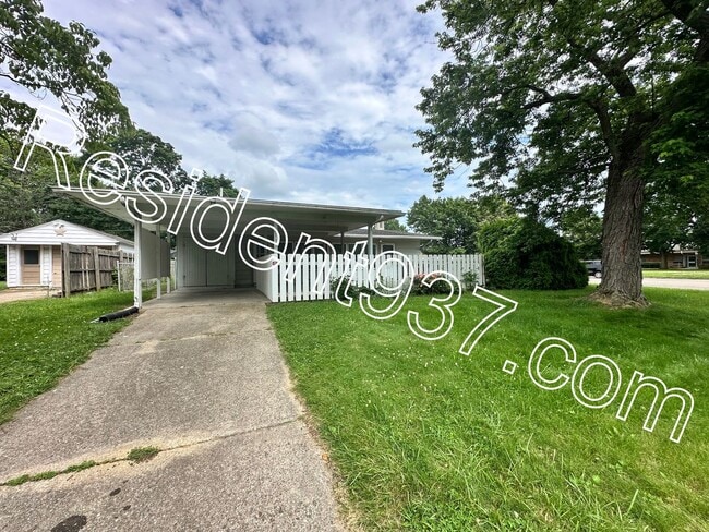 Updated 3 Bed 1 bath Home - Updated 3 Bed 1 bath Home
