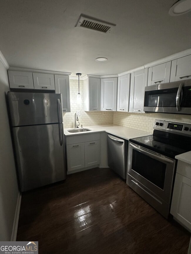 Photo - 1151 Rankin St