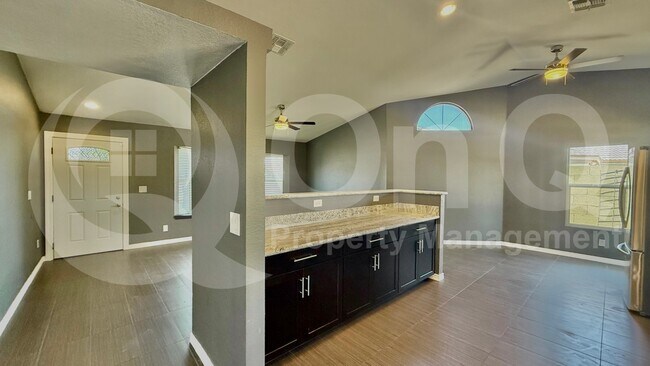 Photo - 18439 N 56th Dr