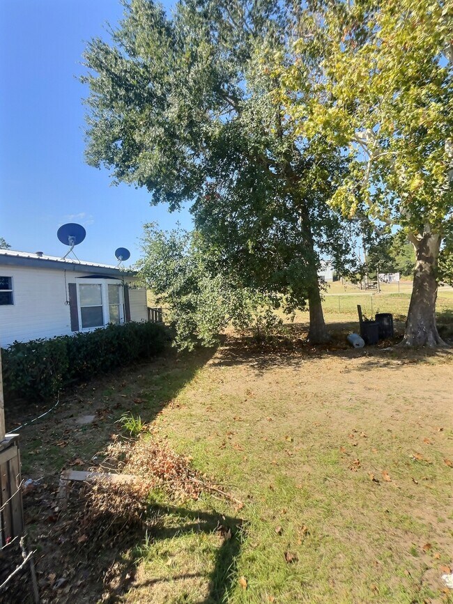 Photo - 16494 FM 1774