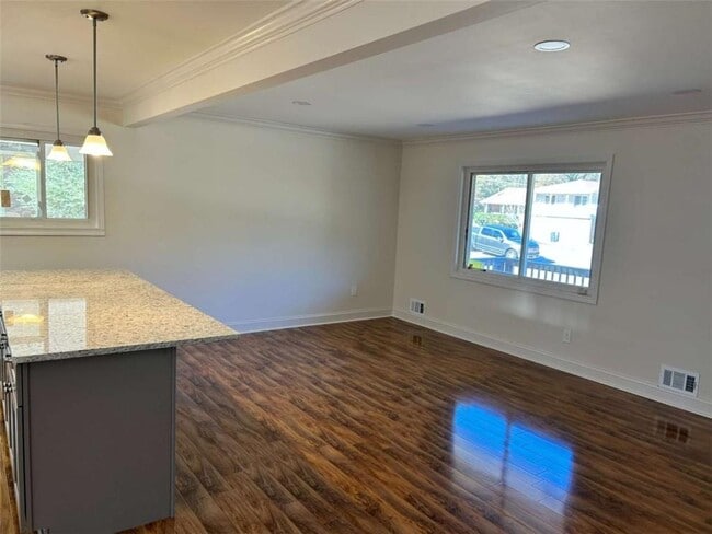 Photo - 4642 Elmherst Dr