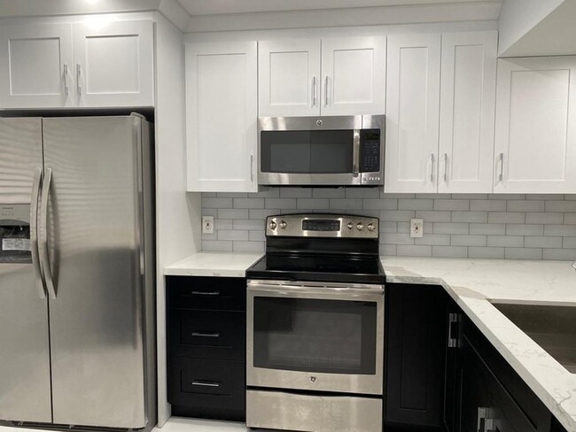Photo - 1520 Whitehall Dr Unidad 202