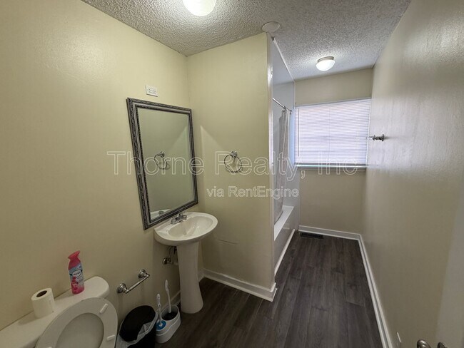 Photo - 716 S Washington St