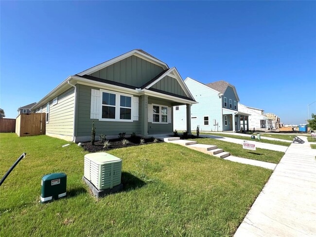Photo - 302 Elm Br Trl