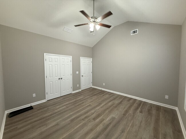 Photo - 151 Charlotte Cir