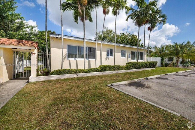 Building Photo - 841 NE 90th St Unit 1 Rental
