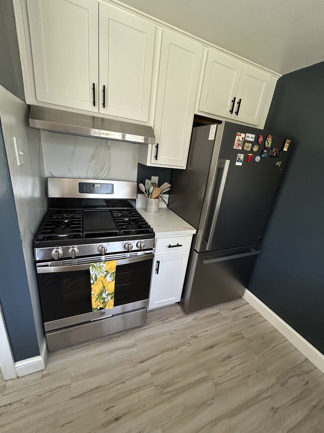 Photo - 138 Aikens Pl