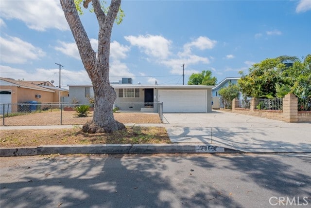 Photo - 7865 Cantaloupe Ave House