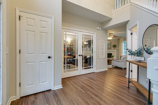 Photo - 4 bed, 2.5 bath w/ 2 Car Garage, Franklin School District