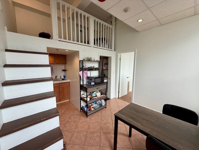 Photo - 72 Kneeland St Unit 705