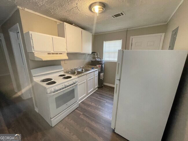 Photo - 3620 Earl St