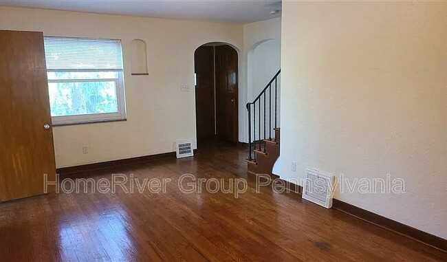 Photo - 12339 Frankstown Rd