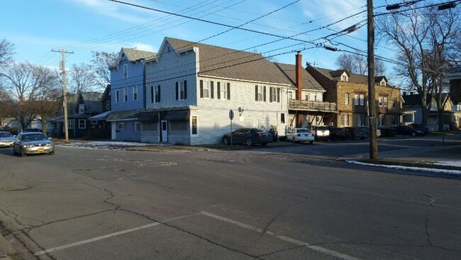 Photo - 315 Schenck St Unit #2
