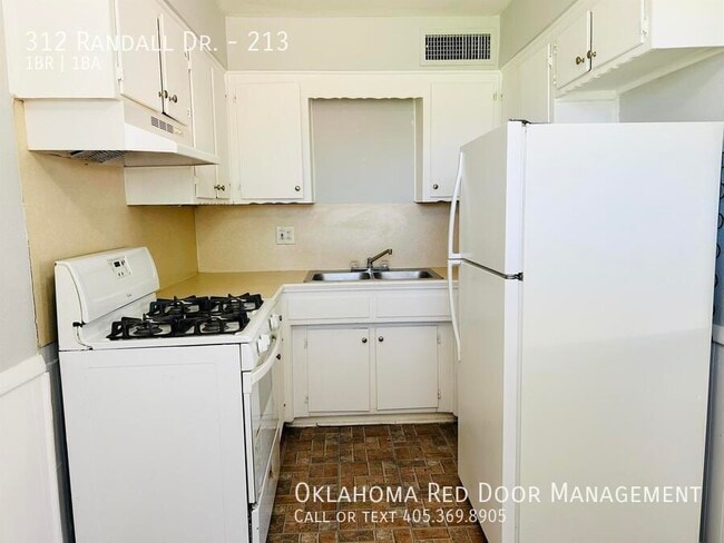 Photo - 312 Randall Dr Unit 213