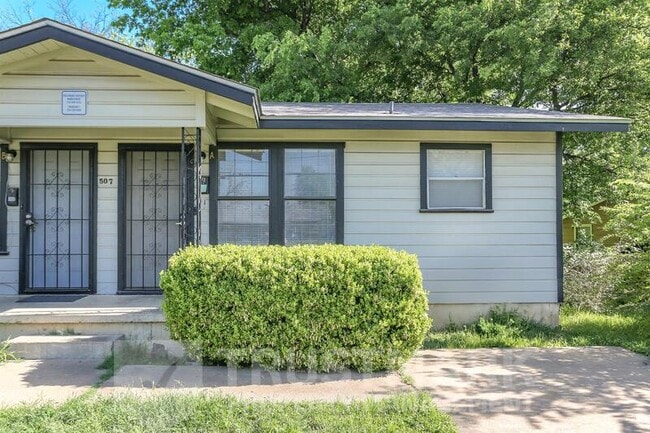 Photo - 507 Adams Ave Unidad A