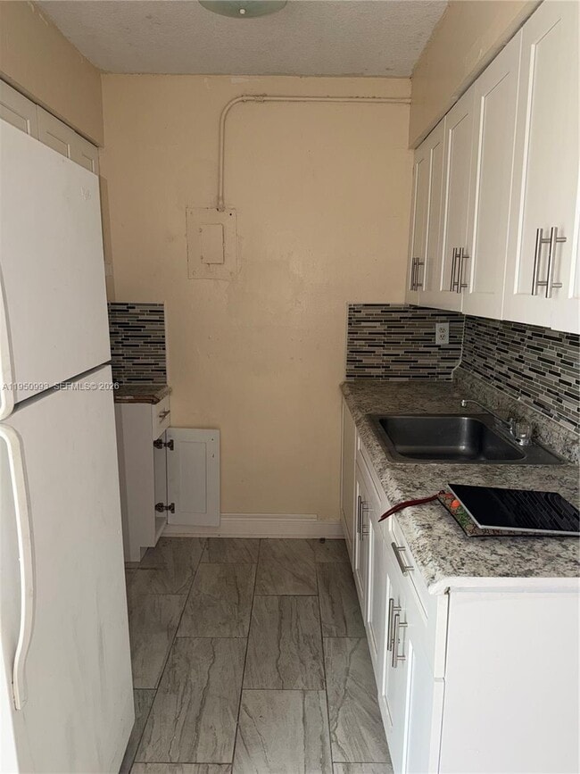 Photo - 7640 Kimberly Blvd Unit 2i