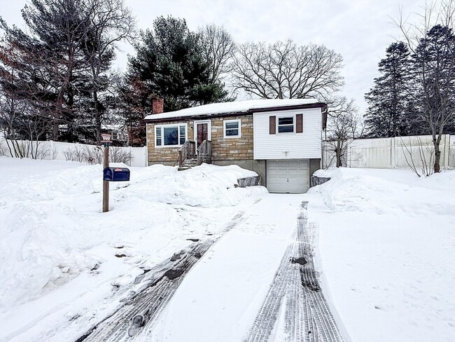 Photo - 16 Christy Ln