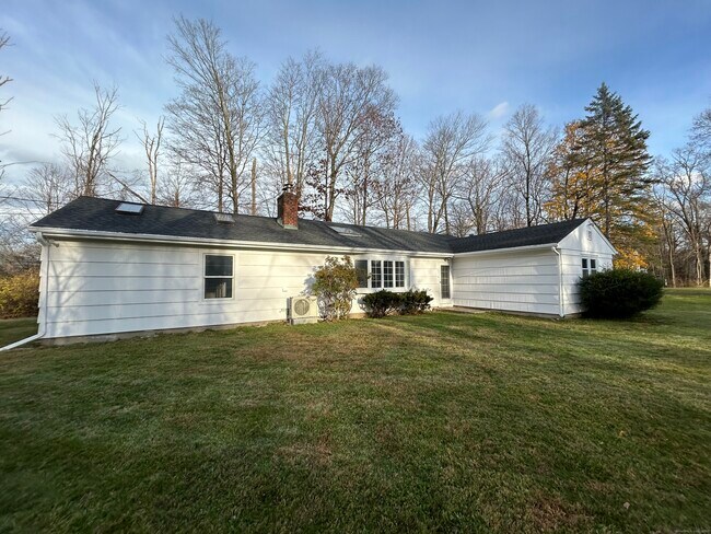 Photo - 185 Branchville Rd