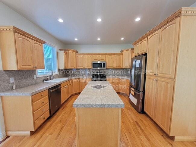 Photo - 4000 W 34th Ct