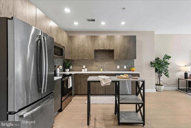 Photo - 989 S Buchanan St Unidad 214