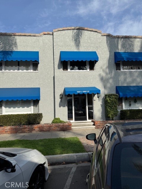 Building Photo - 1835 E 1st St Rental