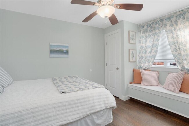 Photo - 70 Carroll Ave Unit 706