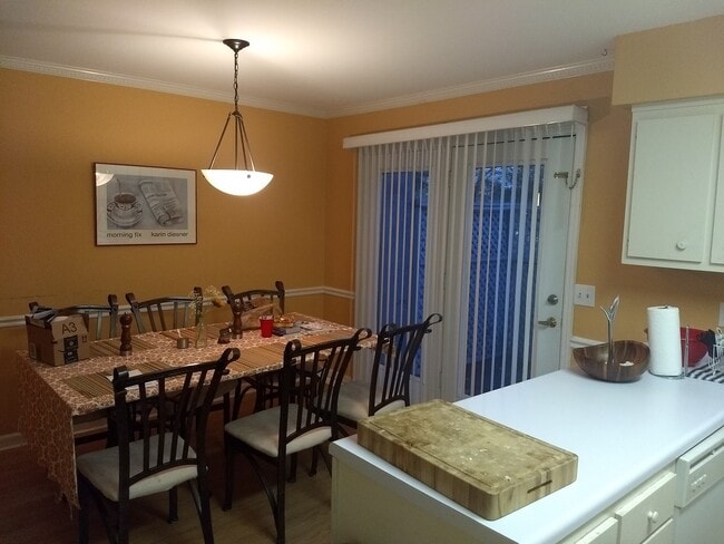 Photo - 2645 Blakemore Ave Unit 2645