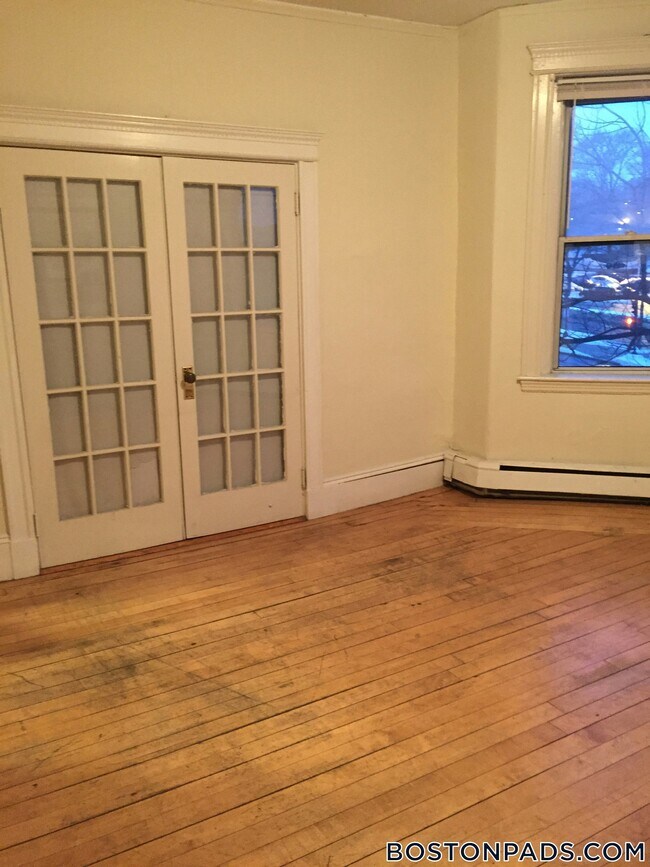 Photo - 1426 Commonwealth Ave Unidad 5