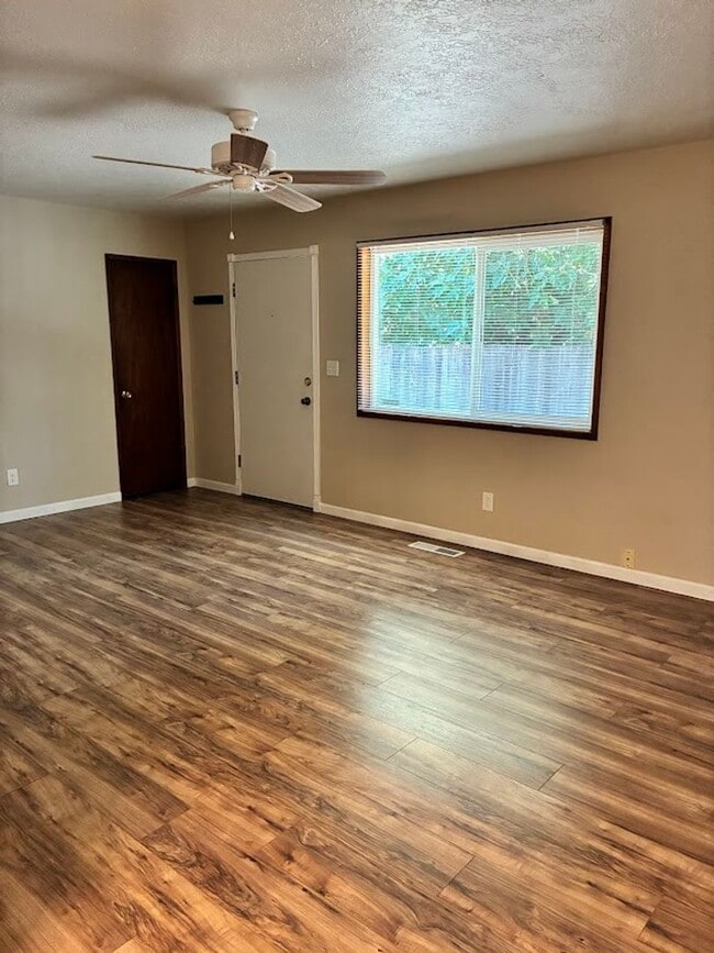 Photo - 4122-4130 SE Howe St Unidad 4124