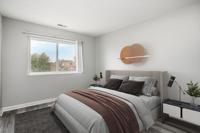 Building Photo - Villa Hills Rental