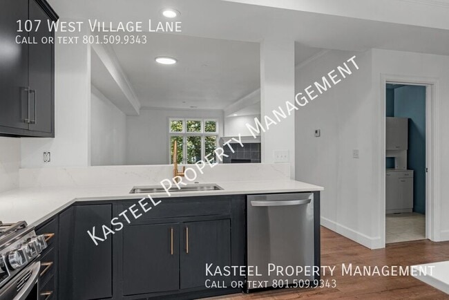 Photo - 107 W Village Ln
