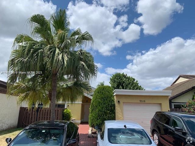 Building Photo - 9516 SW 148th Ave Rental