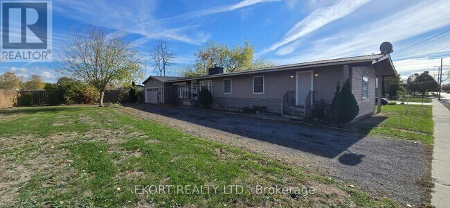 Photo - 87 S George St