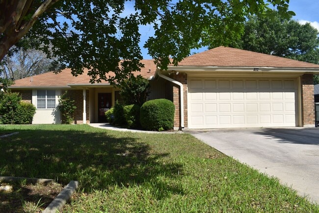 Building Photo - 3 Bedroom in Copperas Cove Established Neighborhood!