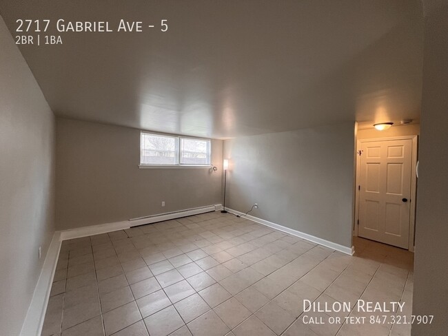 Photo - 2717 Gabriel Ave Unit 5