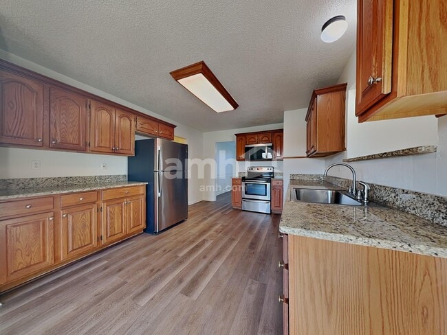 Photo - 7525 Saddlebrooke Dr