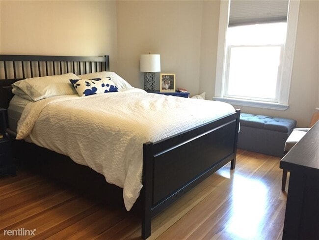 18 Saint Lukes Rd