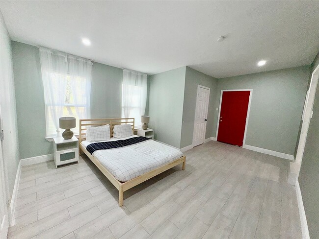 Photo - 7135 Cayton St Unidad A