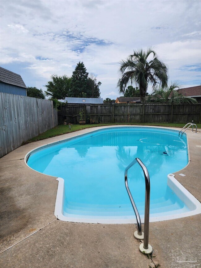 Photo - 7970 La Nain Dr