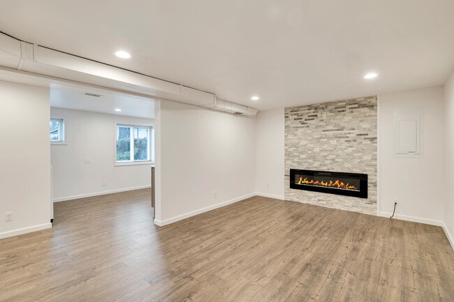 Photo - 20219 12th Pl S