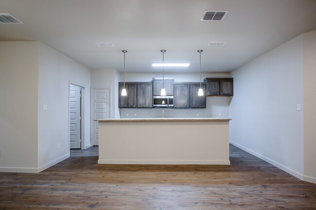Photo - Beautiful Like-New Townhome Located South of Town Near Cooper Elementary