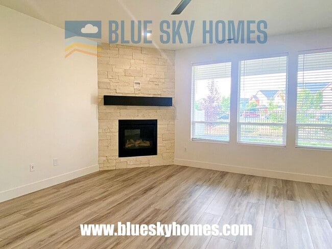 Photo - 1836 E Knobcone Dr