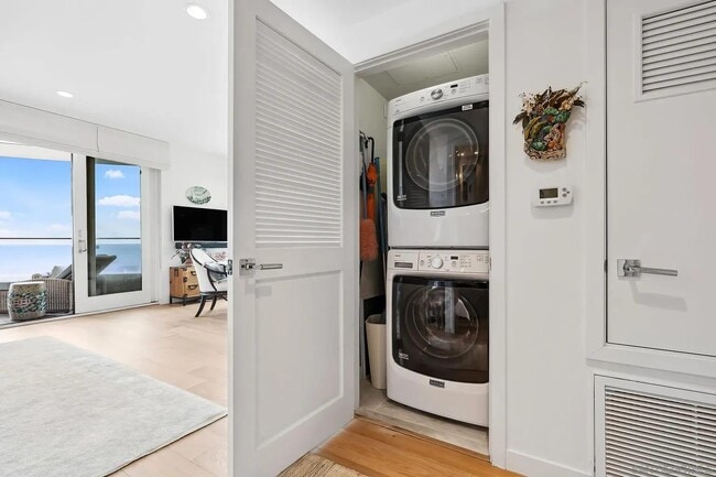 Photo - 6767 Neptune Pl